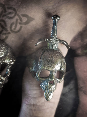 Defeated Warrior Skull Ring | 925 Silver