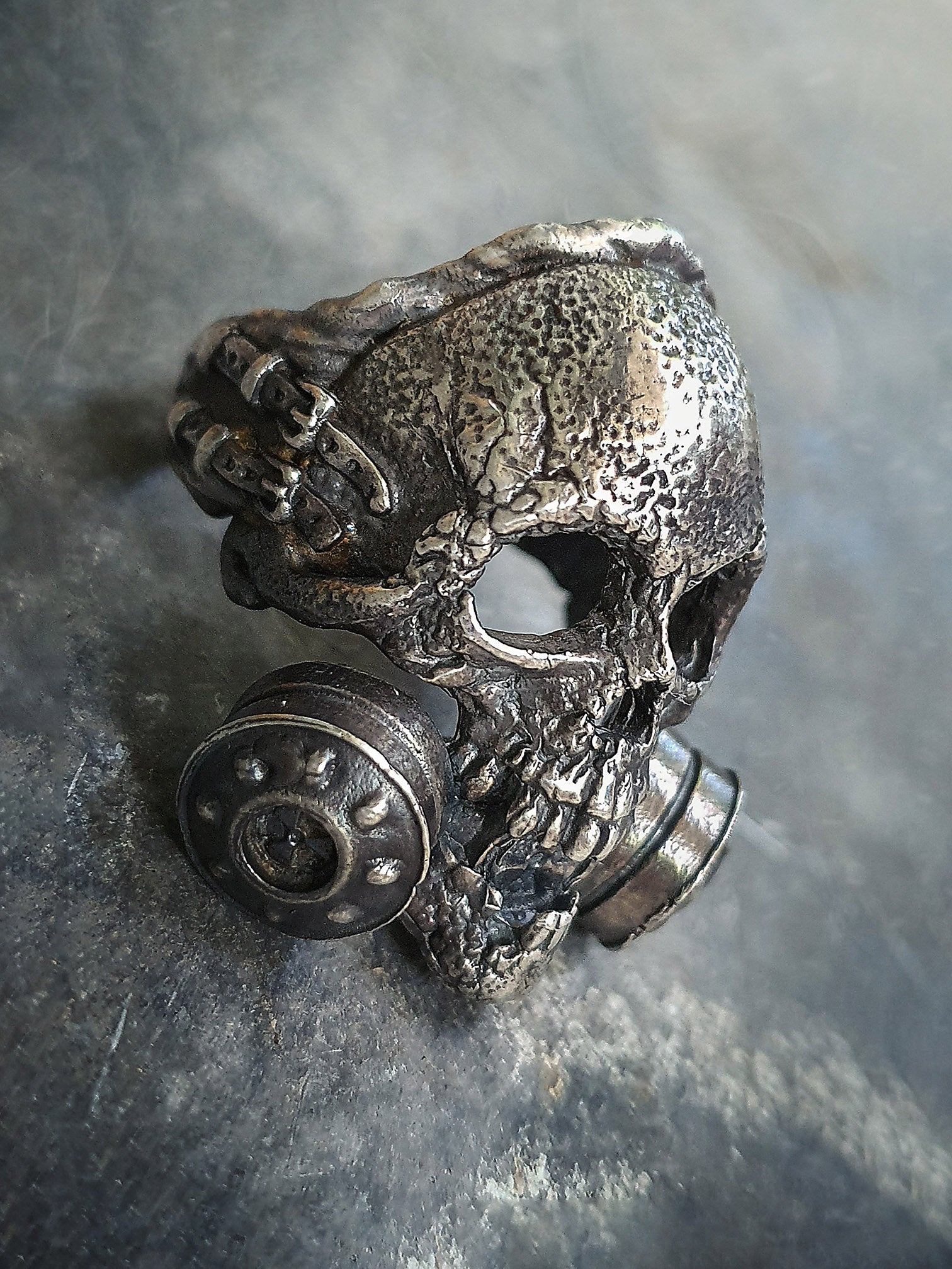 Nuclear Fallout Hero Skull Ring | 925 Silver