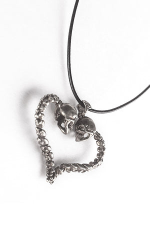 Lovers of Valdaro Skull Heart Shape Pendant | 925 Silver
